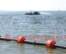 疏浚管道現(xiàn)場(chǎng) 疏浚管道現(xiàn)場(chǎng)